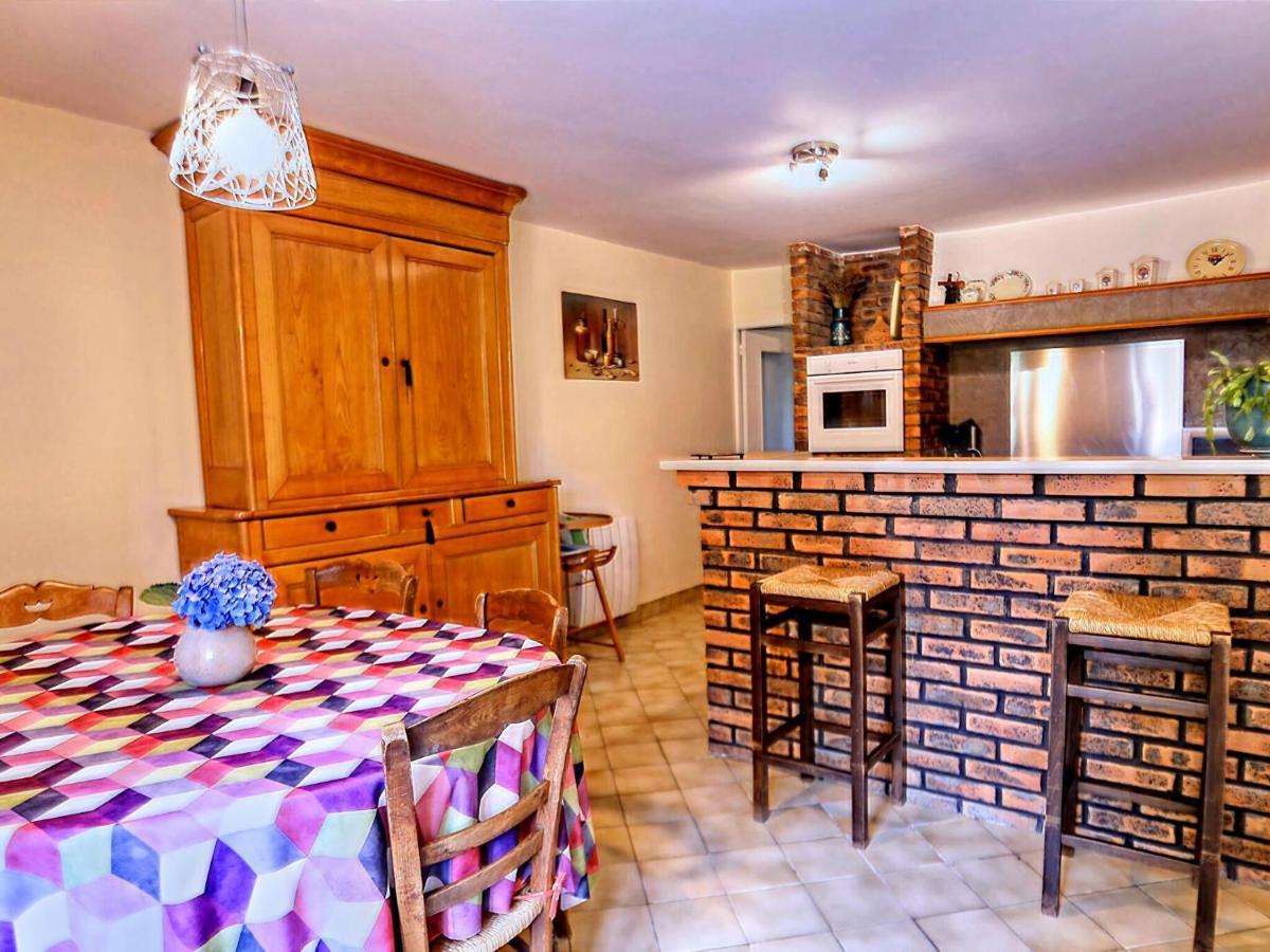 Holiday Home Close To Normandy Montaigu-les-Bois Zewnętrze zdjęcie