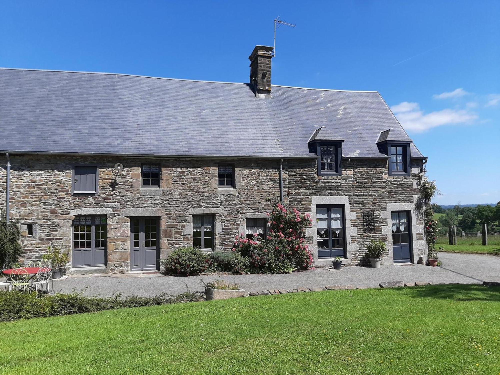 Holiday Home Close To Normandy Montaigu-les-Bois Zewnętrze zdjęcie