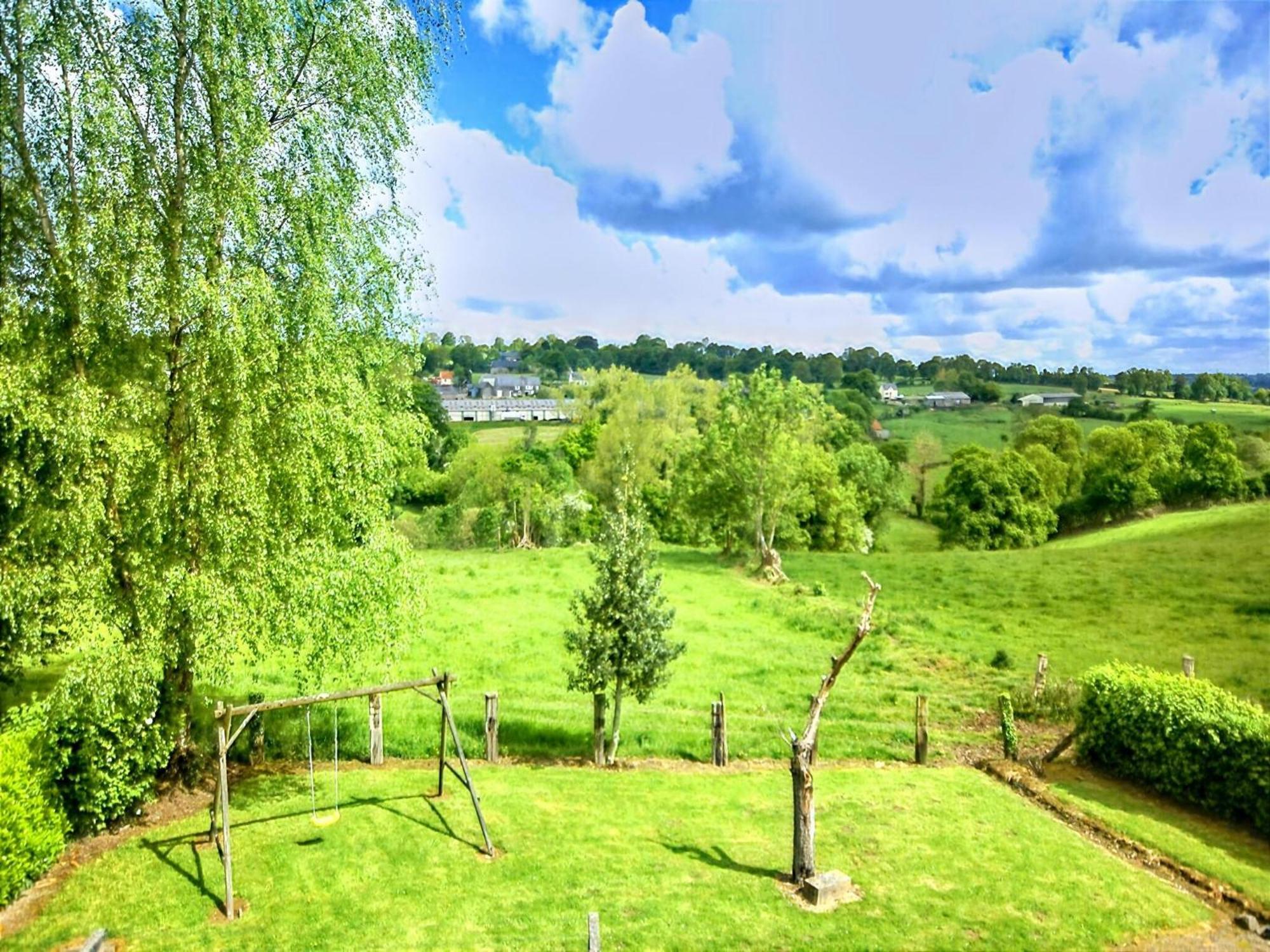 Holiday Home Close To Normandy Montaigu-les-Bois Zewnętrze zdjęcie